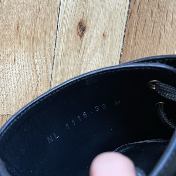 Louis Vuitton Wonderland Ranger boots 38 - Picture 4 of 11